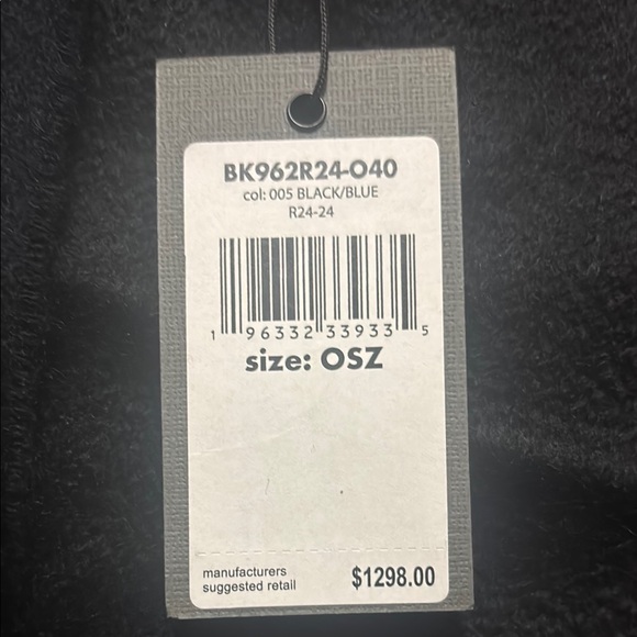 John Varvatos Elegant Black Fringe Scarf or throw blanket REVERSIBLE BLUE/BLACK - Picture 3 of 4